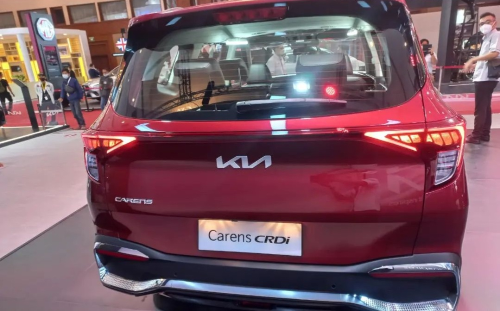 Kia Carens 2022 tại Indonesia có vẻ chỉ có 2 tùy chọn động cơ Kia Carens 2022 tại Indonesia có vẻ chỉ có 2 tùy chọn động cơ