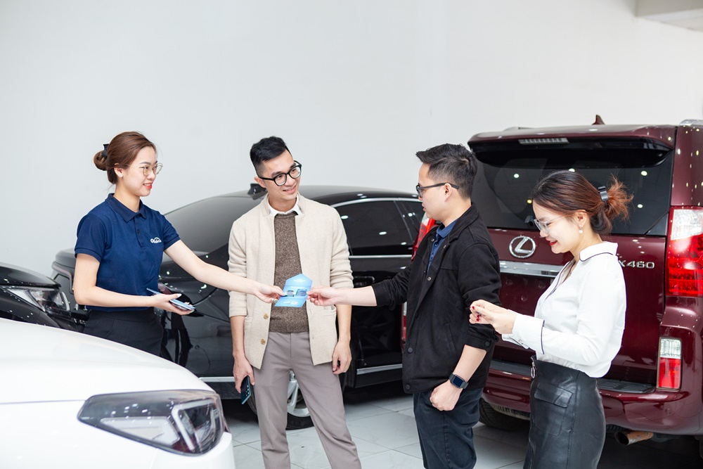 OTOcheck là một tính năng tiện ích giúp khách hàng kiểm tra xe cũ khi mua, hạn chế rủi ro.