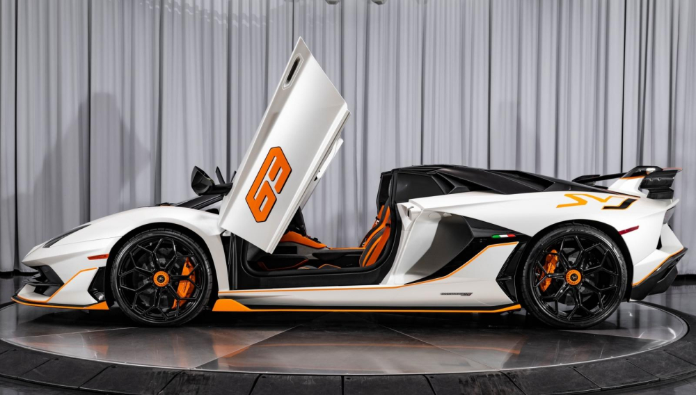 Vẻ đẹp siêu xe Lamborghini Aventador SVJ63 Roadster Vẻ đẹp siêu xe Lamborghini Aventador SVJ63 Roadster