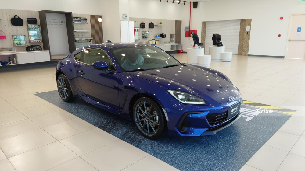 Cận cảnh Subaru BRZ 2022 mới ra mắt tại Việt Nam có giá 1,9 tỷ đồng
