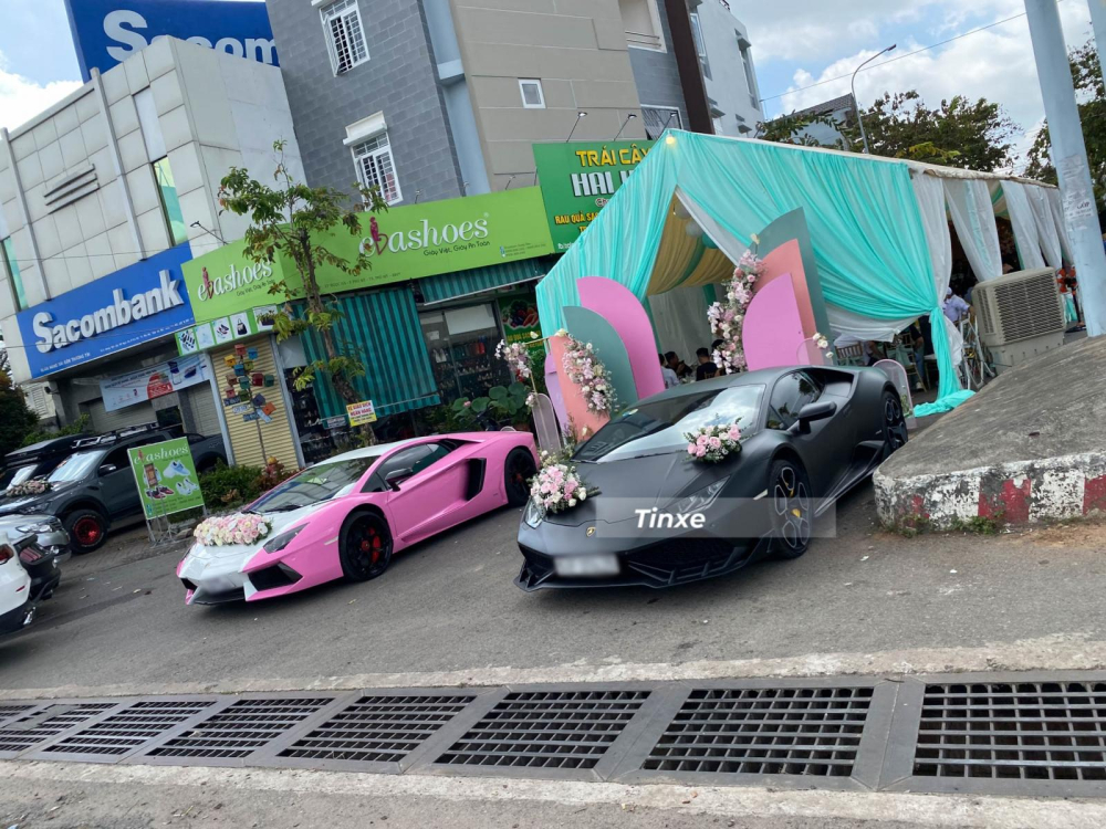 Ngắm lại cặp đôi siêu xe Lamborghini chính hãng đầu tiên về nước, 8 năm trải qua nhiều đời chủ khác nhau Ngắm lại cặp đôi siêu xe Lamborghini chính hãng đầu tiên về nước, 8 năm trải qua nhiều đời chủ khác nhau