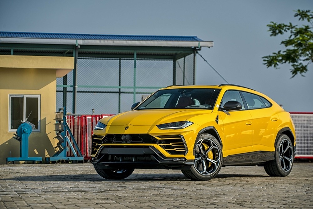 Lamborghini Urus chính hãng có 5 xe được mang về nước Lamborghini Urus chính hãng có 5 xe được mang về nước