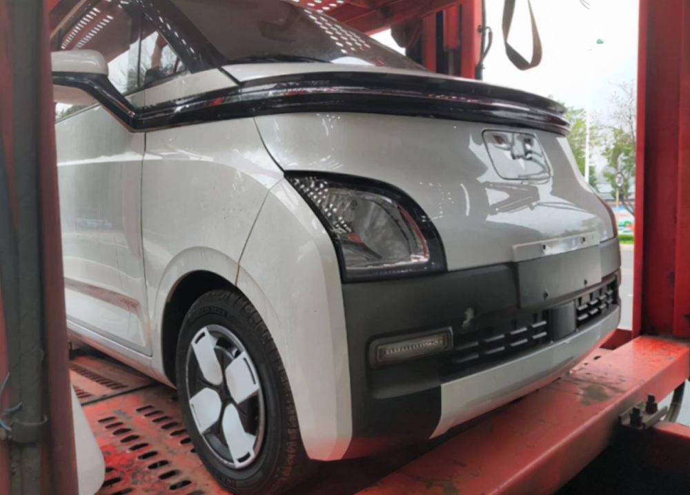 Thiết kế đầu xe của Wuling AirEV Thiết kế đầu xe của Wuling AirEV