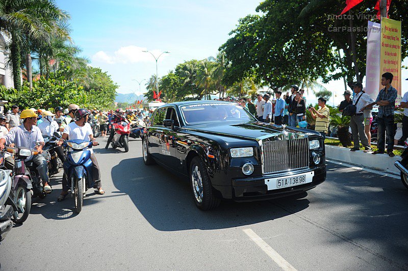Đây là hình ảnh chiếc xe Rolls-Royce Phantom mang biển số 51A-138.98 được Minh Nhựa cho tham dự vào hành trình Car Passion 2011