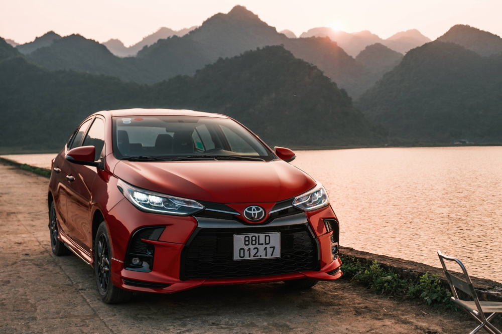 Trong 3 tháng đầu năm, Toyota Vios bán được tổng cộng 4.855 xe, chỉ còn khoảng 600 chiếc nữa là sẽ hoàn toàn vượt qua Hyundai Accent. Trong 3 tháng đầu năm, Toyota Vios bán được tổng cộng 4.855 xe, chỉ còn khoảng 600 chiếc nữa là sẽ hoàn toàn vượt qua Hyundai Accent.
