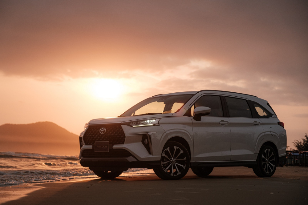 Dù bị ‘‘kênh’’ 30 triệu đồng sau khi ra mắt nhưng Toyota Veloz Cross 2022 vẫn rất được khách Việt quan tâm. Dù bị ‘‘kênh’’ 30 triệu đồng sau khi ra mắt nhưng Toyota Veloz Cross 2022 vẫn rất được khách Việt quan tâm.