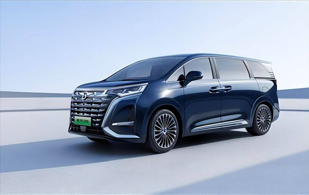 Thương hiệu liên doanh của Mercedes-Benz tung ra MPV cỡ lớn Denza D9, gây khó dễ cho Toyota Alphard Thương hiệu liên doanh của Mercedes-Benz tung ra MPV cỡ lớn Denza D9, gây khó dễ cho Toyota Alphard