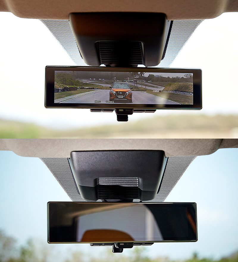 Gương chiếu hậu hiển thị hình ảnh do camera lùi thu được của Nissan Kicks