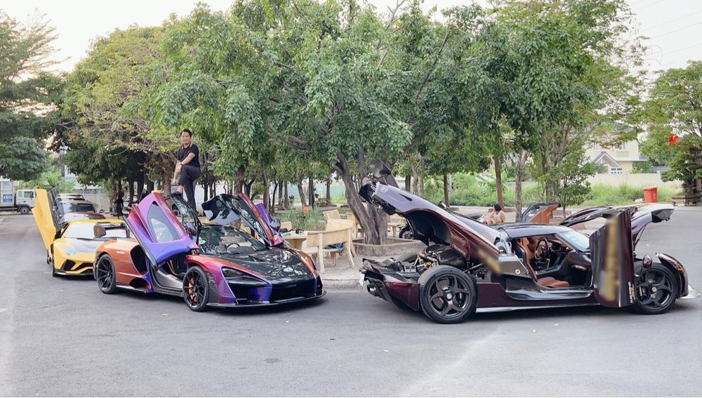 Trong đó điểm nhấn là Koenigsegg Regera và McLaren Senna Trong đó điểm nhấn là Koenigsegg Regera và McLaren Senna