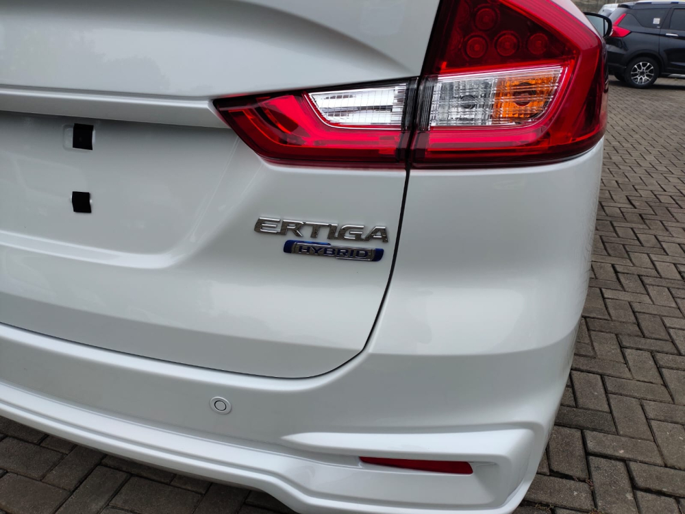 Suzuki Ertiga 2022 được trang bị hệ truyền động mild hybrid tiết kiệm xăng hơn
