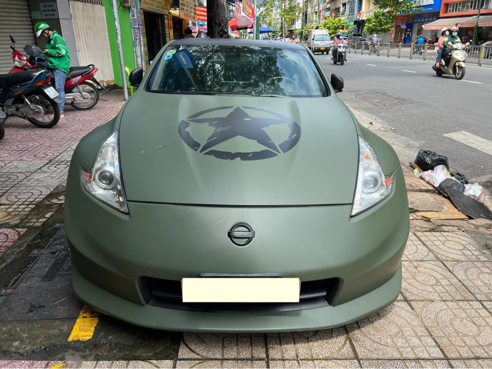 Chi hơn 300 tỷ đồng mua sắm siêu xe mới, ông Đặng Lê Nguyên Vũ bất ngờ thanh lý Nissan 370Z Chi hơn 300 tỷ đồng mua sắm siêu xe mới, ông Đặng Lê Nguyên Vũ bất ngờ thanh lý Nissan 370Z