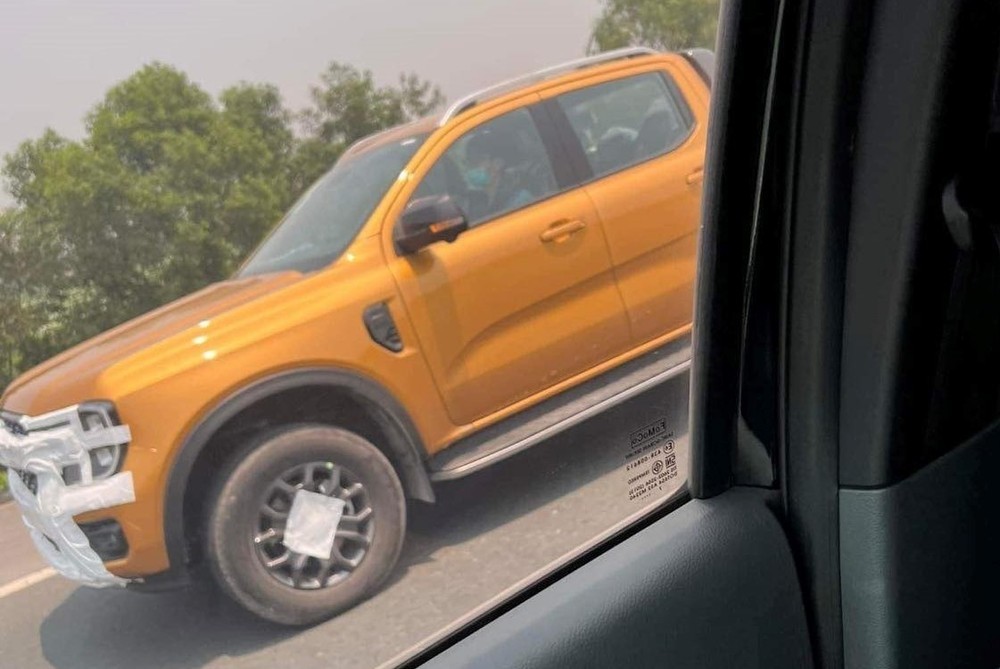 Dù chưa chính thức ra mắt nhưng hình ảnh về Ford Ranger mới đã liên tục được tiết lộ. Dù chưa chính thức ra mắt nhưng hình ảnh về Ford Ranger mới đã liên tục được tiết lộ.