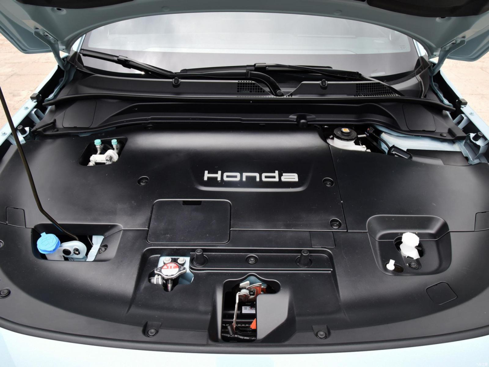 Honda e:NP1 Extreme 1 có 2 mô-tơ điện và 2 loại pin