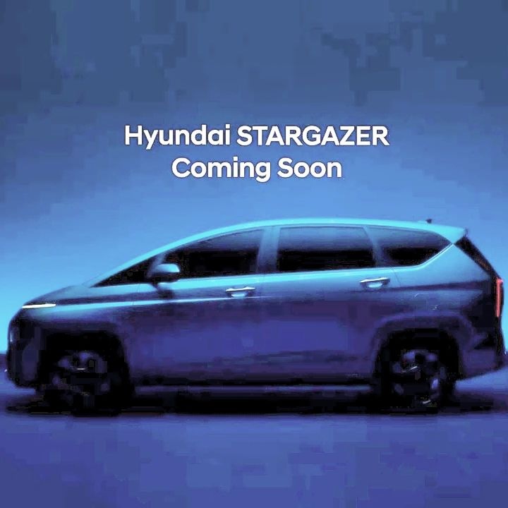 Hyundai Stargazer 2022 không có cửa trượt bên sườn Hyundai Stargazer 2022 không có cửa trượt bên sườn