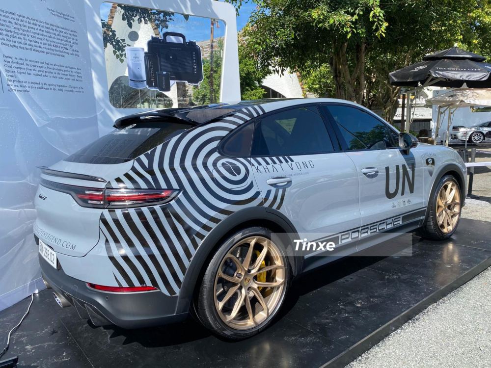 Porsche Cayenne Turbo GT 2022 có công suất tối đa 631 mã lực, kém 10 mã lực so với Lamborghini Urus Porsche Cayenne Turbo GT 2022 có công suất tối đa 631 mã lực, kém 10 mã lực so với Lamborghini Urus