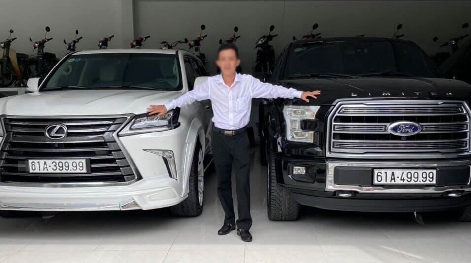 Lexus LX570 và Ford F-150 cùng biển tứ quý 9 đọ dáng với nhau Lexus LX570 và Ford F-150 cùng biển tứ quý 9 đọ dáng với nhau