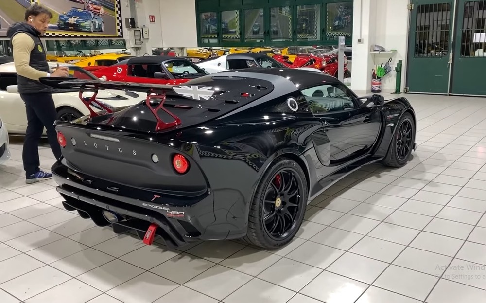 Còn đây là tổng thể ngoại thất của xe Lotus Exige Cup 430 Final Edition Còn đây là tổng thể ngoại thất của xe Lotus Exige Cup 430 Final Edition