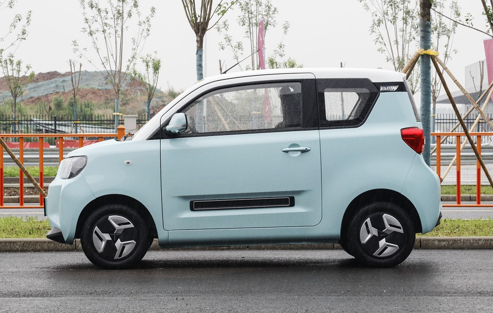 BAW Yuanbao có kích thước nhỉnh hơn Wuling Hongguang Mini EV BAW Yuanbao có kích thước nhỉnh hơn Wuling Hongguang Mini EV