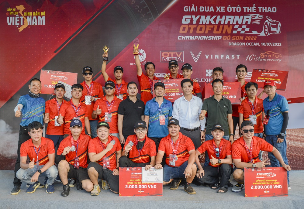 Những người đạt giải và tham gia cuộc thi đã thể hiện kỹ năng xử lý điêu luyện cùng một tinh thần thép. Những người đạt giải và tham gia cuộc thi đã thể hiện kỹ năng xử lý điêu luyện cùng một tinh thần thép.