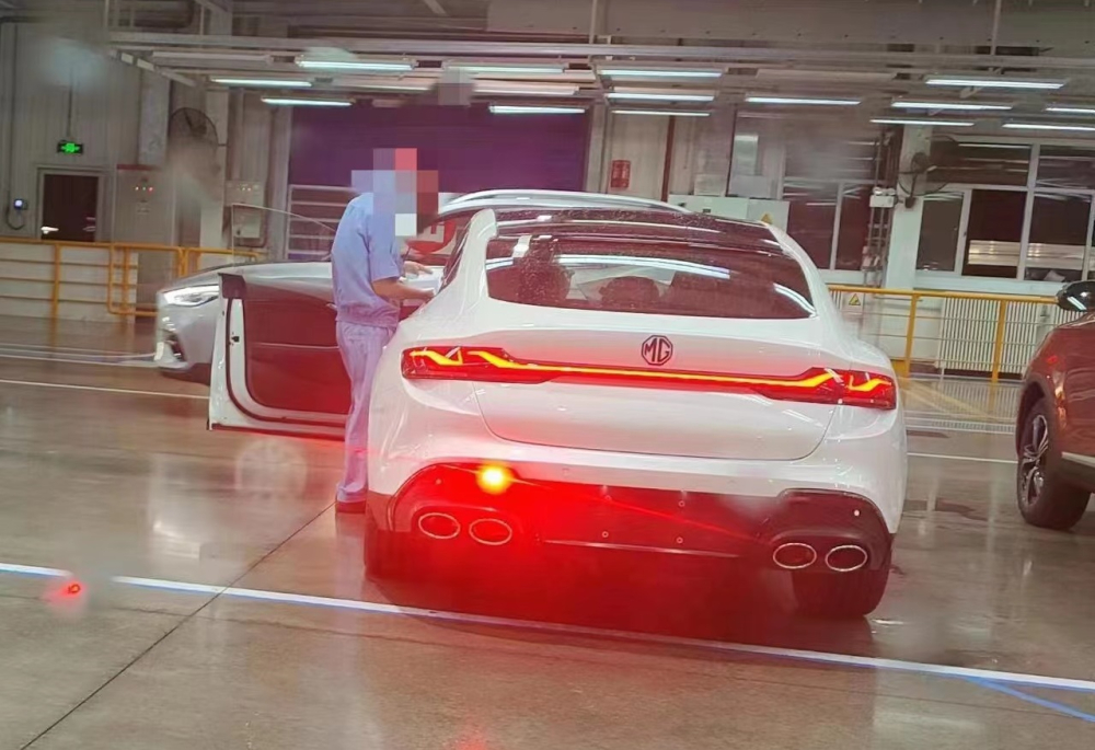 Lộ hình ảnh được cho là của MG6 Pro 2023 - sedan hạng C cỡ lớn hơn MG5