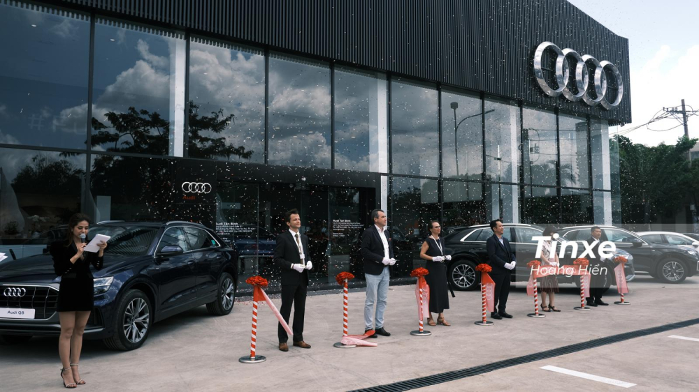 Audi Tân Bình chính thức khai trương tại thành phố Hồ Chí Minh. Audi Tân Bình chính thức khai trương tại thành phố Hồ Chí Minh.