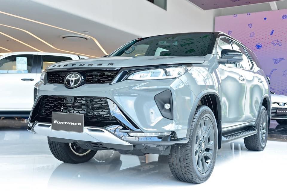 Toyota Fortuner Legender 60th Anniversary chỉ có động cơ diesel 2.8L Toyota Fortuner Legender 60th Anniversary chỉ có động cơ diesel 2.8L