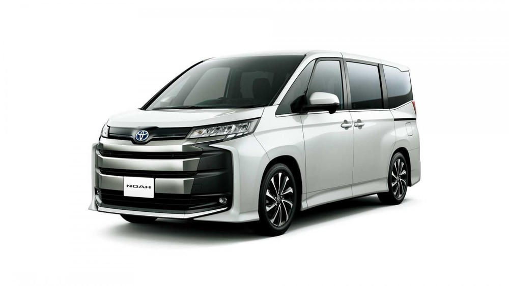Toyota Noah 2022