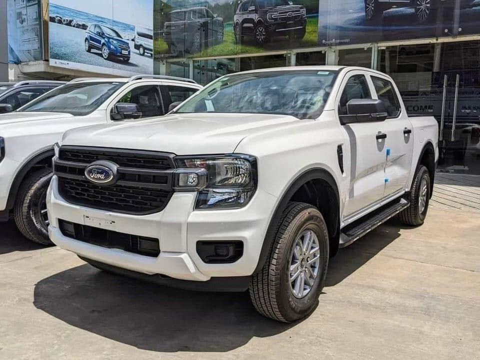 Ford Ranger 2022 bản tiêu chuẩn XL lộ diện trước ngày ra mắt Việt Nam Ford Ranger 2022 bản tiêu chuẩn XL lộ diện trước ngày ra mắt Việt Nam