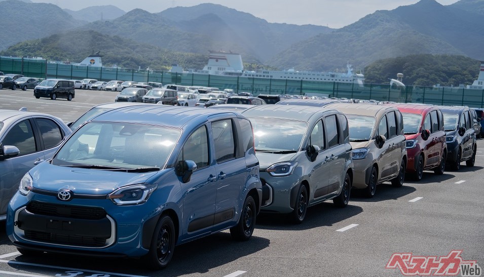 MPV có kích thước nhỏ hơn cả SUV hạng B Toyota Sienta 2023 được chốt lịch ra mắt MPV có kích thước nhỏ hơn cả SUV hạng B Toyota Sienta 2023 được chốt lịch ra mắt