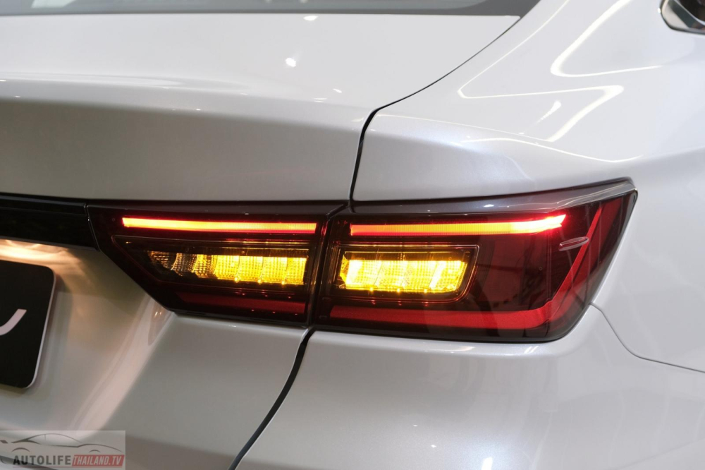 Đèn hậu của Toyota Vios Premium Luxury 2023