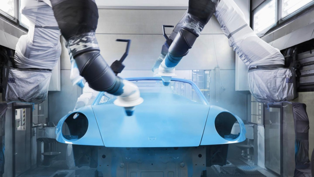 Paint to Sample - Chương trình tạo ra màu sơn hơn 700 triệu đồng cho các xe Porsche tại Việt Nam Paint to Sample - Chương trình tạo ra màu sơn hơn 700 triệu đồng cho các xe Porsche tại Việt Nam