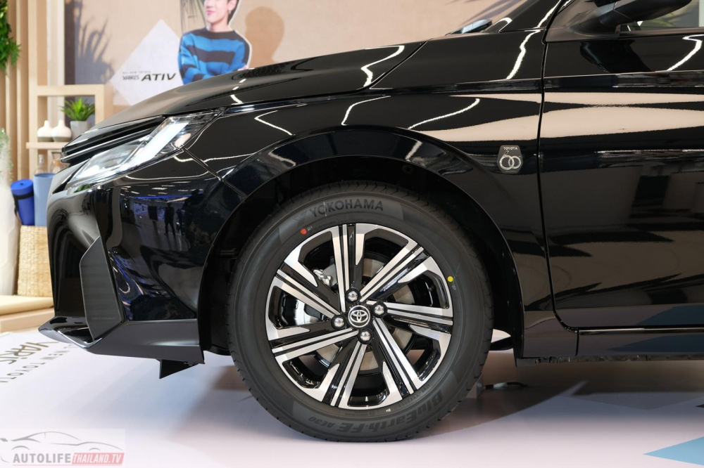 Vành 16 inch của Toyota Vios Smart 2023