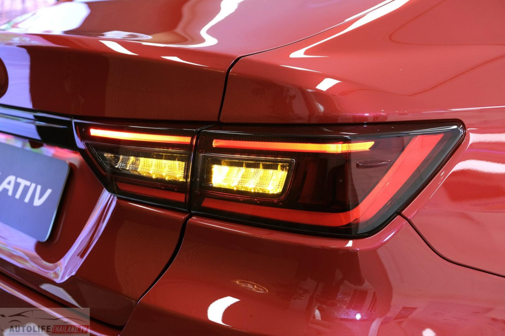 Đèn hậu LED của Toyota Vios Premium 2023