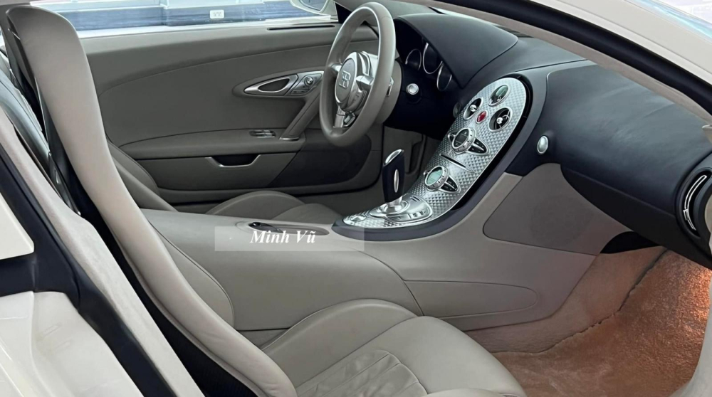 Bên nhau 4 năm, Bugatti Veyron độc nhất Việt Nam chưa 1 lần được chủ nhân trải nghiệm Bên nhau 4 năm, Bugatti Veyron độc nhất Việt Nam chưa 1 lần được chủ nhân trải nghiệm