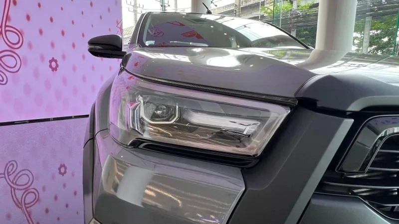 Chỉ có đúng 270 chiếc Toyota Hilux Revo-D Rocco 60th Anniversary được sản xuất Chỉ có đúng 270 chiếc Toyota Hilux Revo-D Rocco 60th Anniversary được sản xuất