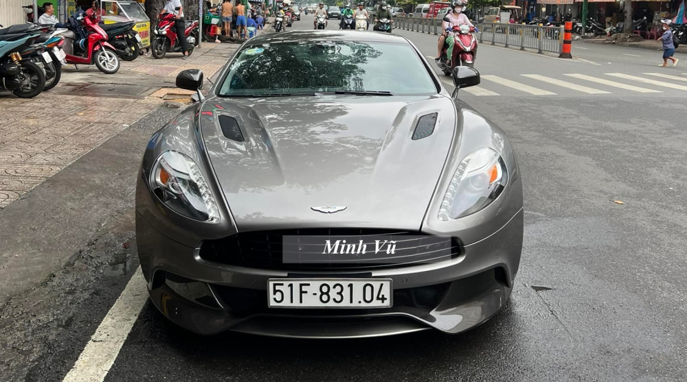 Vanquish – Di sản của Aston Martin sau 1 thập kỷ ra đời Vanquish – Di sản của Aston Martin sau 1 thập kỷ ra đời