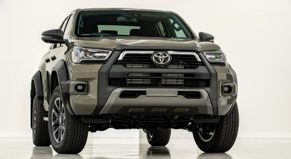 Toyota Hilux Rogue 2023 trình làng với thân xe rộng hơn