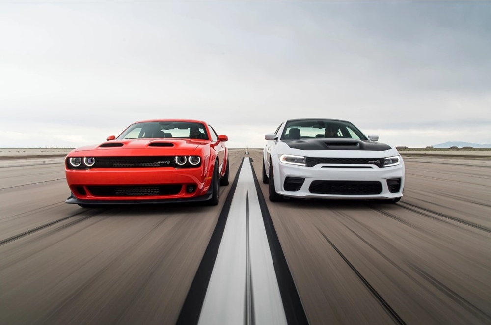 SRT là viết tắt của Street and racing technology SRT là viết tắt của Street and racing technology