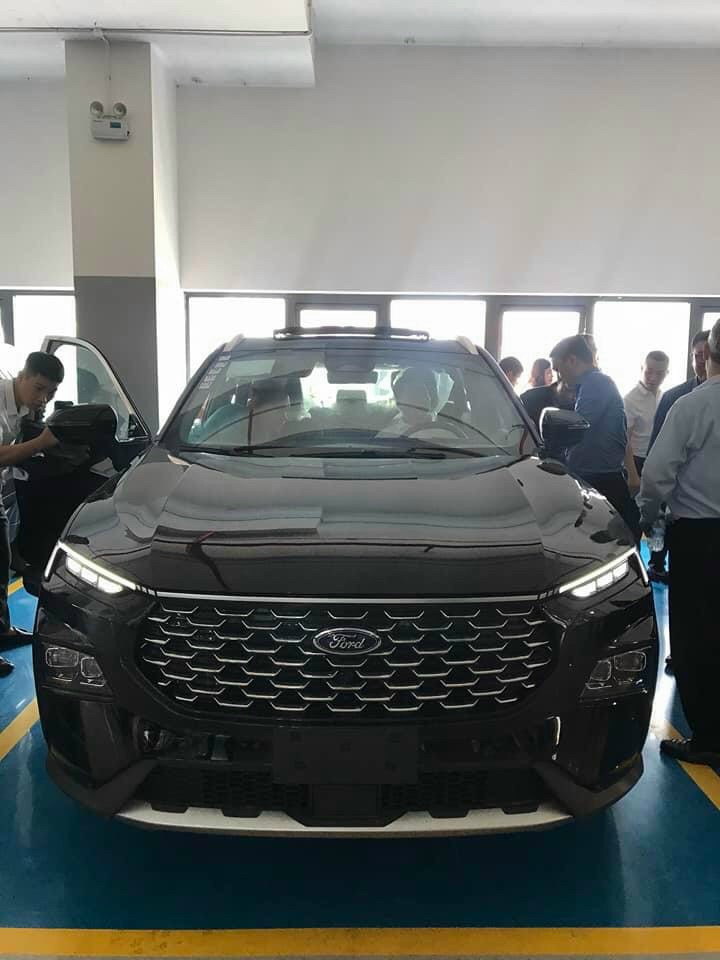 Cận cảnh thiết kế đầu xe của Ford Territory 2023 Cận cảnh thiết kế đầu xe của Ford Territory 2023