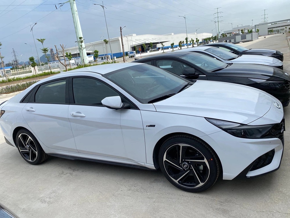 Hyundai Elantra 2023 bản N Line sẽ dùng vành 18 inch Hyundai Elantra 2023 bản N Line sẽ dùng vành 18 inch