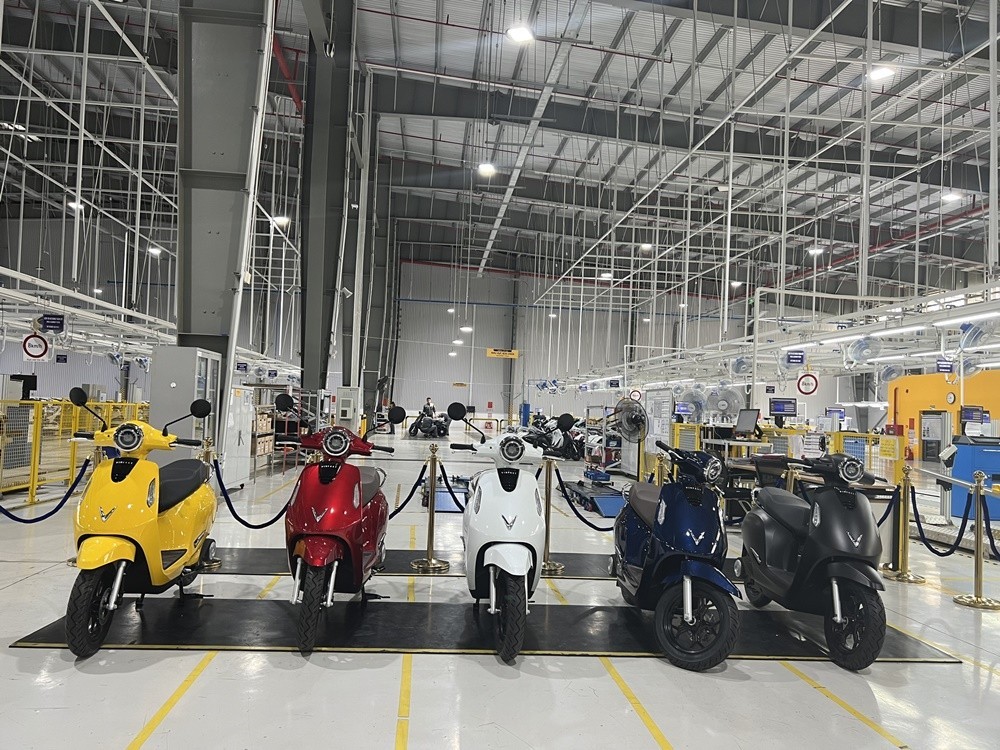 VinFast Evo200 is the cheapest electric motorcycle of the brand, both Evo200 and Evo200 Lite versions are sold at 22 million dong (including VAT and charger).