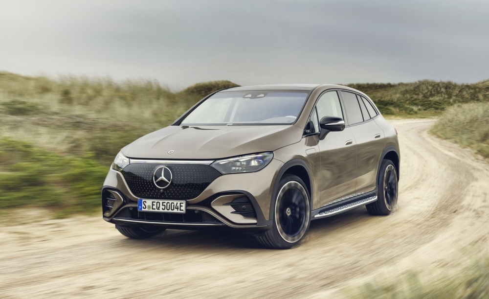 Ra mắt Mercedes-Benz EQE SUV 2024 - đối thủ mới của Tesla Model X và Porsche Taycan Ra mắt Mercedes-Benz EQE SUV 2024 - đối thủ mới của Tesla Model X và Porsche Taycan