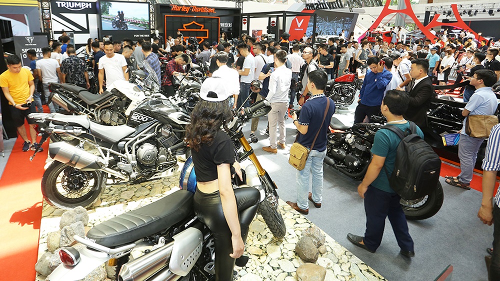 Thị trường xe máy quý 3/2022 có sự khởi sắc rõ rệt so với quý 2 nhờ cải thiện được nguồn cung linh kiện và phục hồi sau đại dịch COVID 19. Thị trường xe máy quý 3/2022 có sự khởi sắc rõ rệt so với quý 2 nhờ cải thiện được nguồn cung linh kiện và phục hồi sau đại dịch COVID 19.
