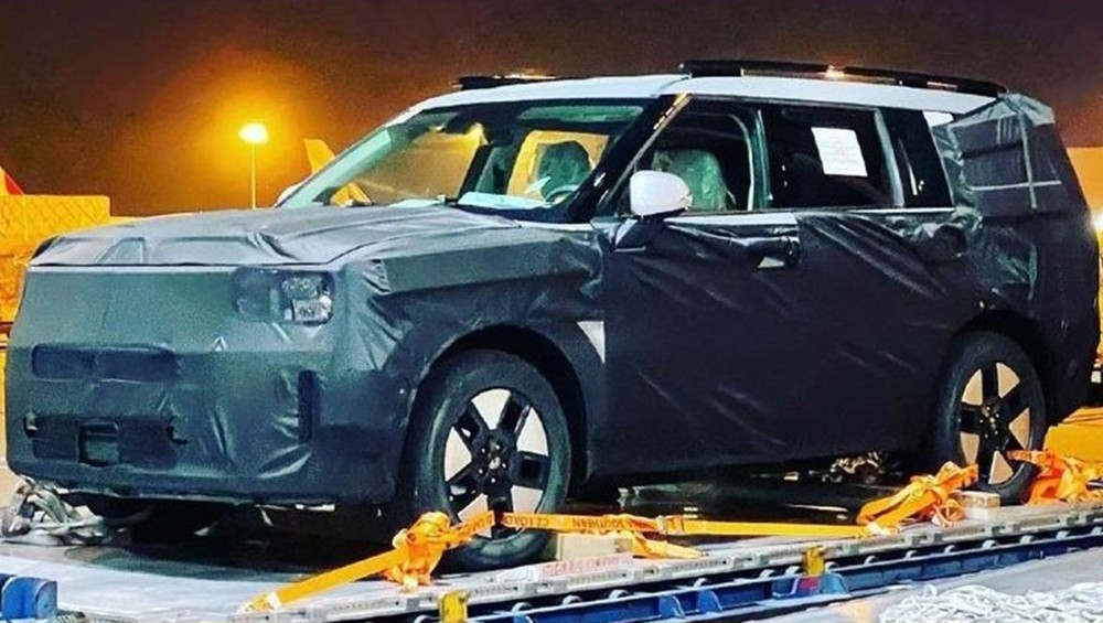 Hyundai Santa Fe thế hệ mới bị bắt gặp trong quá trình chạy thử Hyundai Santa Fe thế hệ mới bị bắt gặp trong quá trình chạy thử
