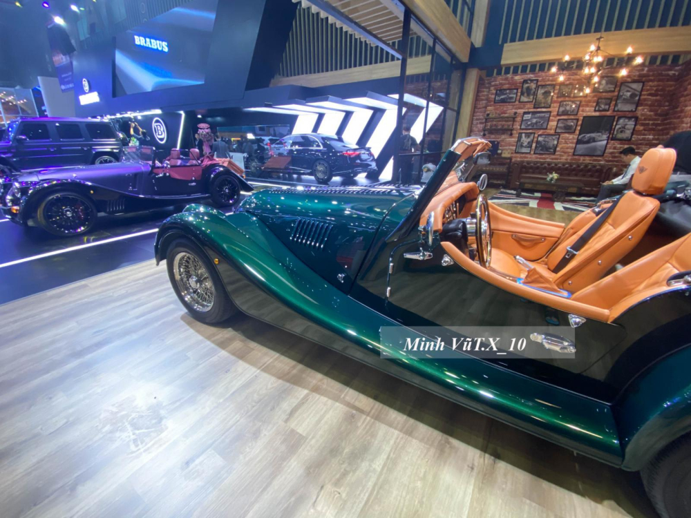 Từ vòm bánh xe trước nối ra sau là thiết kế đặc trưng của các mẫu xe cách đây 50 năm về trước.