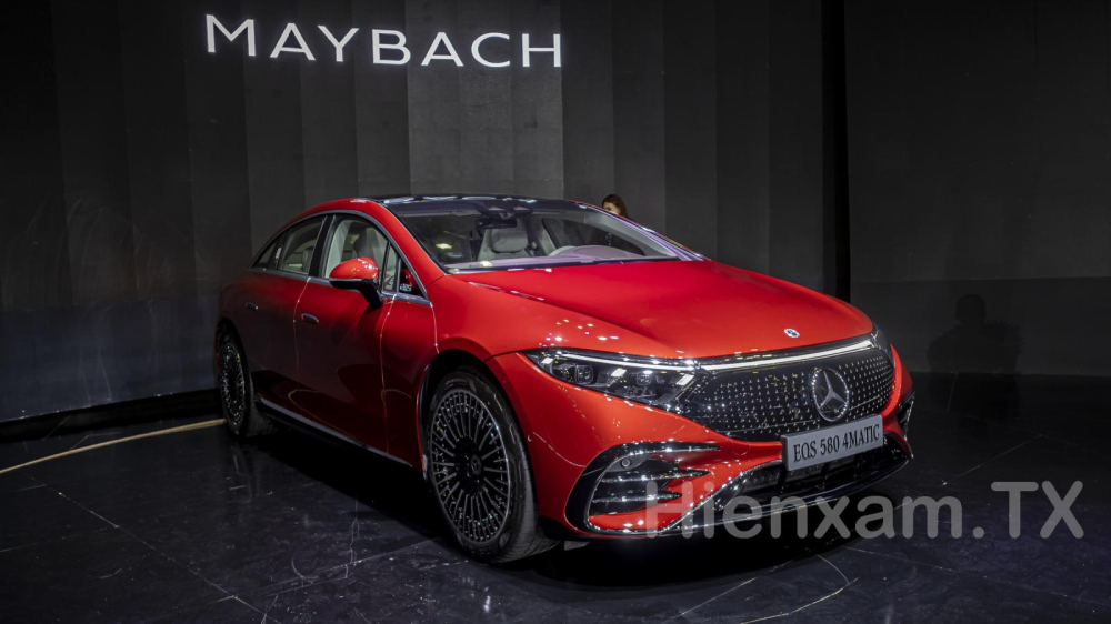 Cung cấp sức mạnh cho Mercedes-EQS là 2 động cơ điện