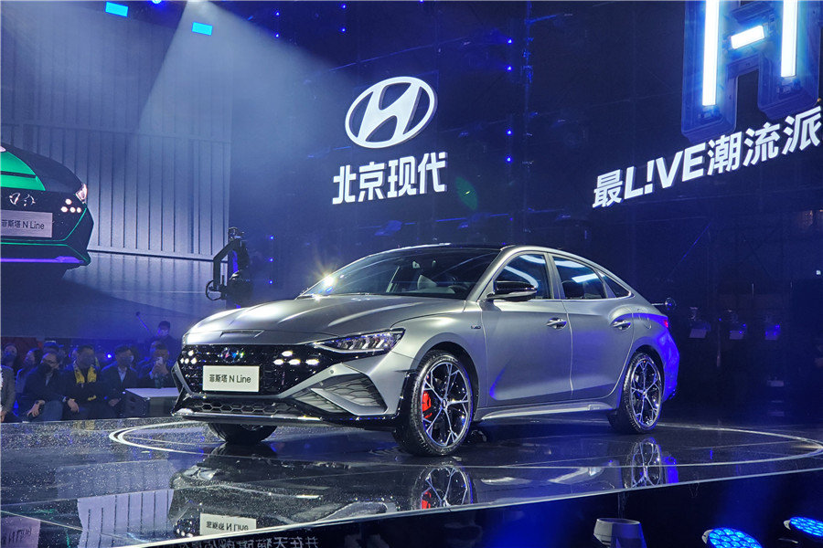 Sedan phong cách thể thao Hyundai Lafesta N Line 2023 được chốt giá rẻ như xe cỡ B tại Việt Nam