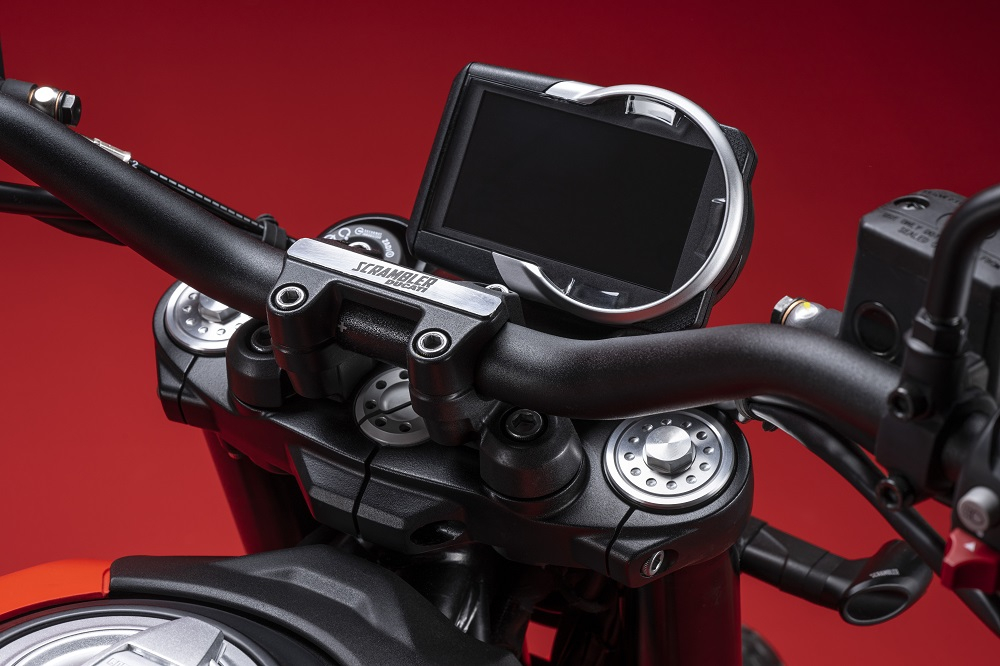 Ducati Scrambler 2023 có bảng đồng hồ kỹ thuật số