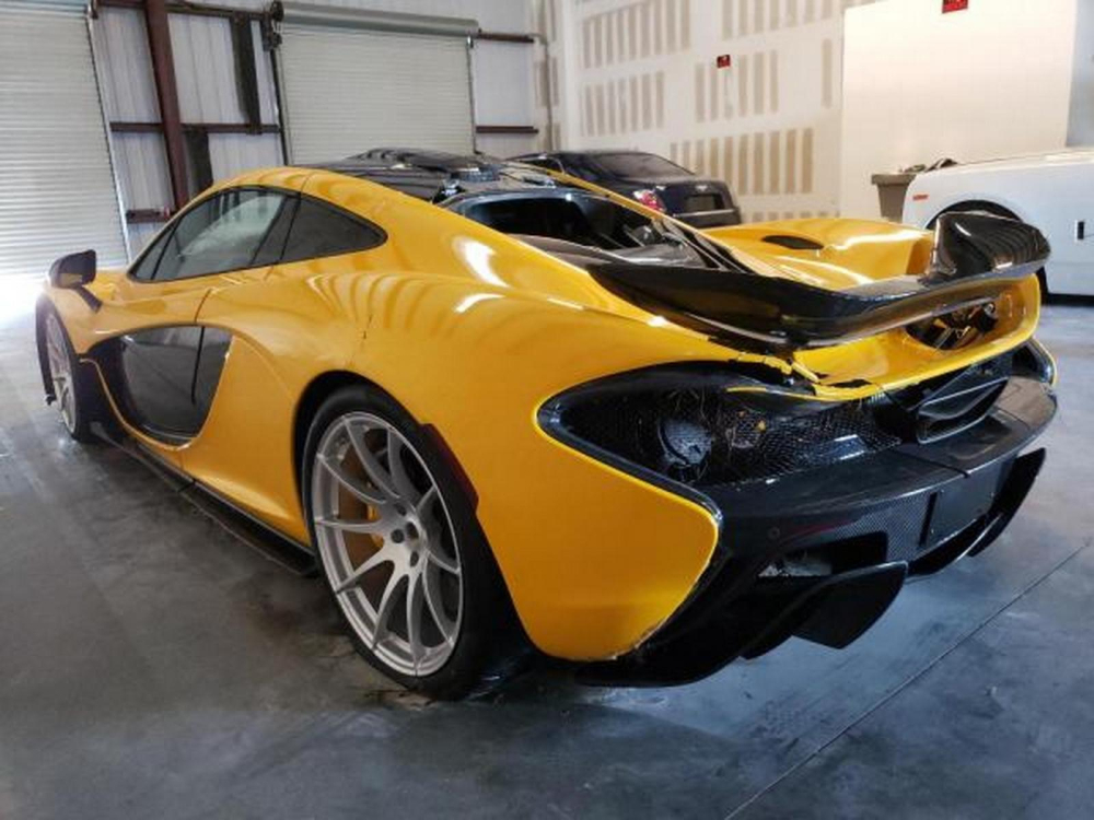 Siêu xe McLaren P1 ngập nước được rao bán với giá giảm 7 lần so với lúc mua nhưng vẫn bị chê đắt Siêu xe McLaren P1 ngập nước được rao bán với giá giảm 7 lần so với lúc mua nhưng vẫn bị chê đắt