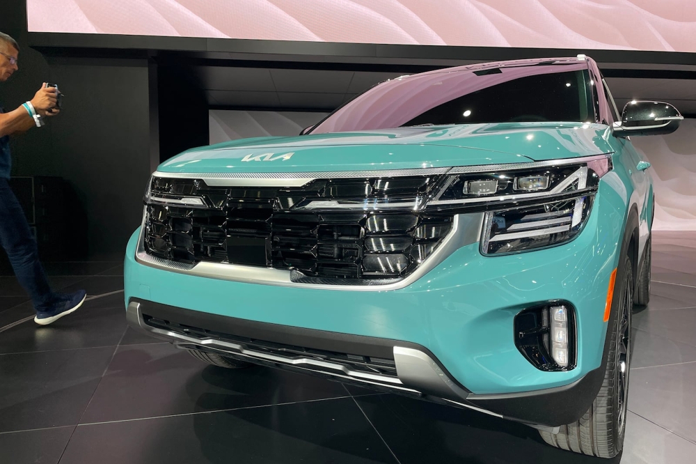 Kia Seltos 2023 trình làng tại thành phố thiên thần với thiết kế và trang bị nâng cấp Kia Seltos 2023 trình làng tại thành phố thiên thần với thiết kế và trang bị nâng cấp
